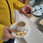 Kaffee und Obst